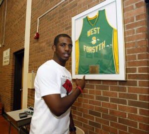 Chris Paul backhome3